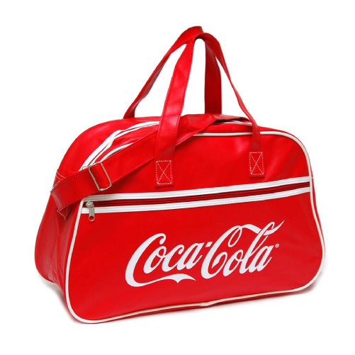 Bolsa de deporte Vintage. Medidas 46 x 17 x 29 cm. Material PU. 5000 en color rojo, 3750 en color naranja, 2500 en color blanco y 4250 en color negro. Personalizada con logo a un color en una posicion. Presentada en polybag individual.